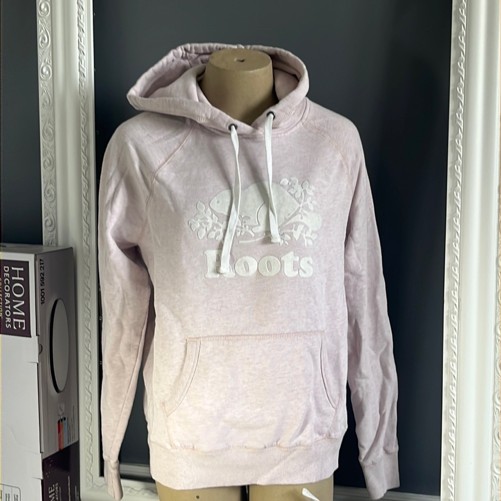 PINK SET FROM ROOTS - Size large sweatshirt and size small pants light pink
